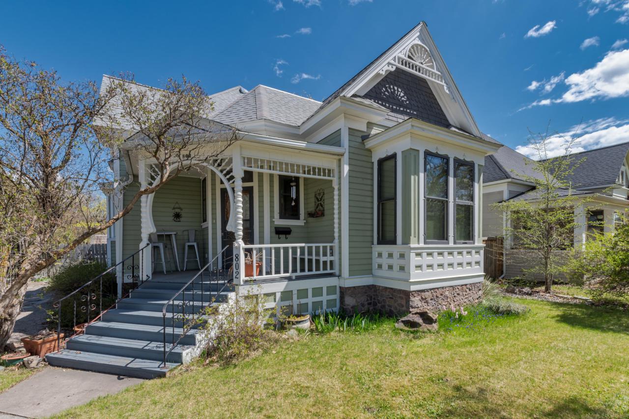 802 Gerald Avenue - Photo 1