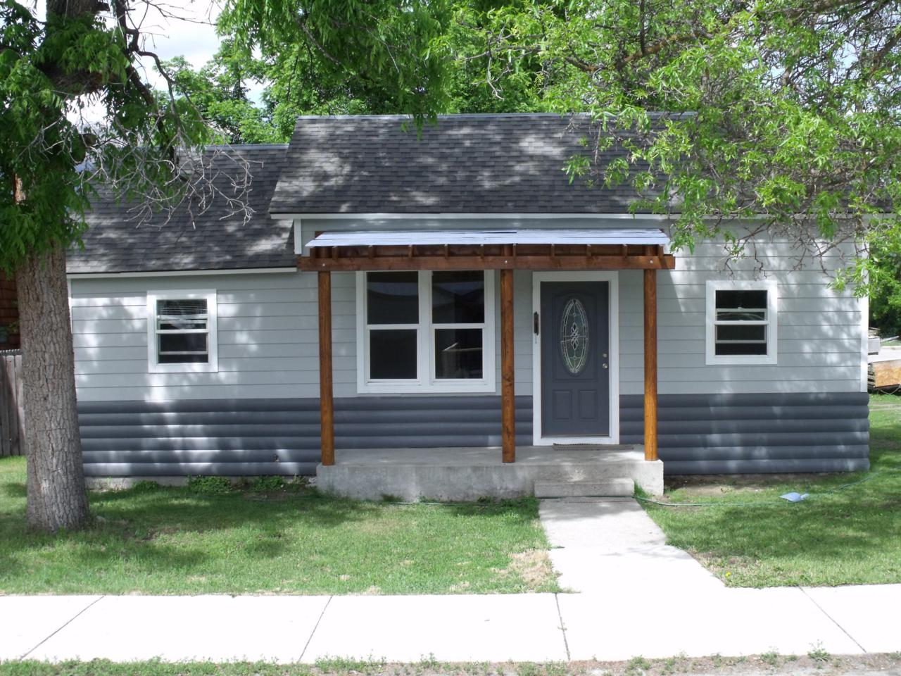 711 3rd Street - Photo 1