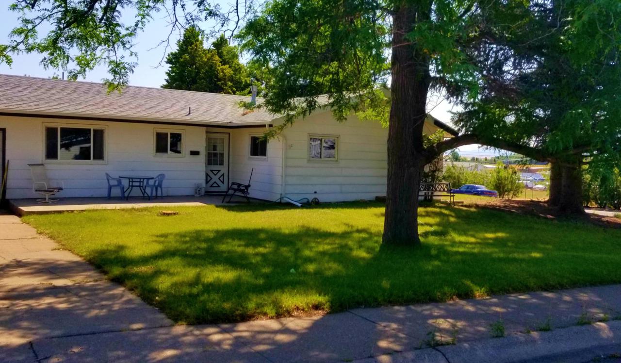 825 48th Street - Photo 1
