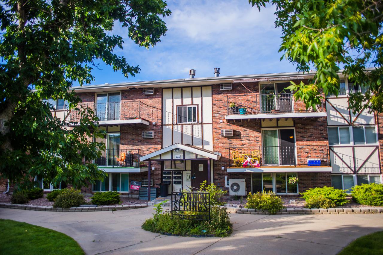 1616 Cannon Street - Photo 1