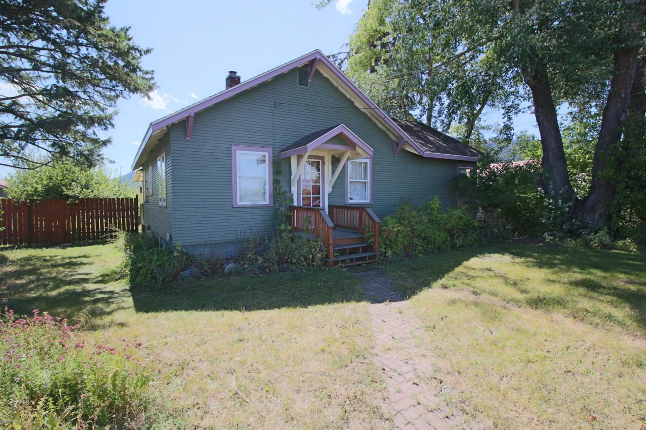 808 Sunnyside Drive - Photo 1