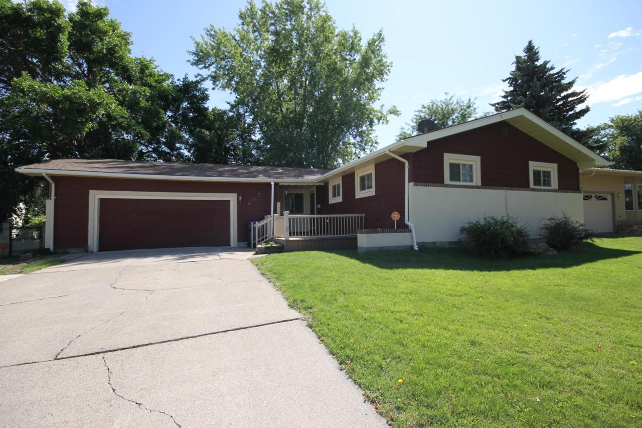 607 Beth Drive - Photo 1