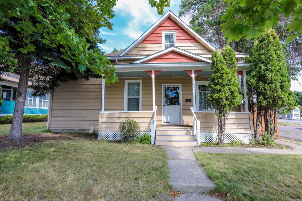 263 4th Avenue - Photo 1