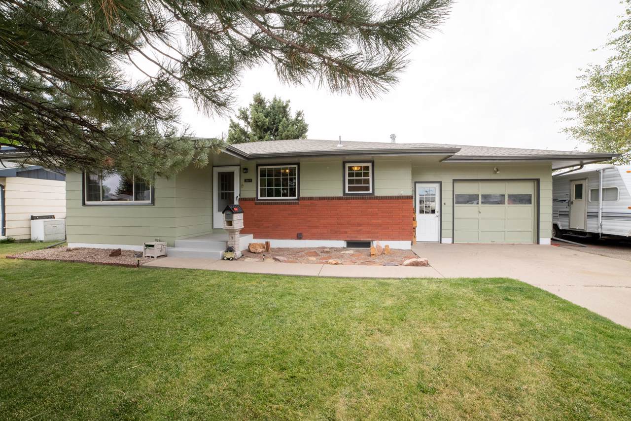 704 55th Street - Photo 1