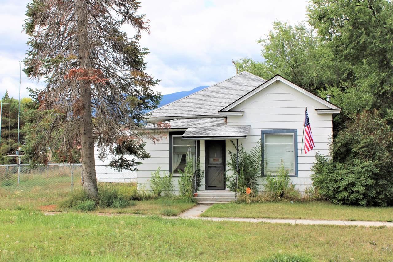 403 Pine Street - Photo 1