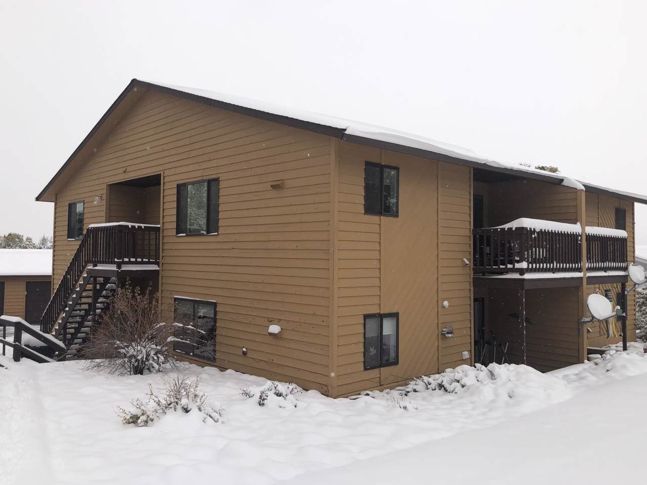 2528 Heritage Drive - Photo 1