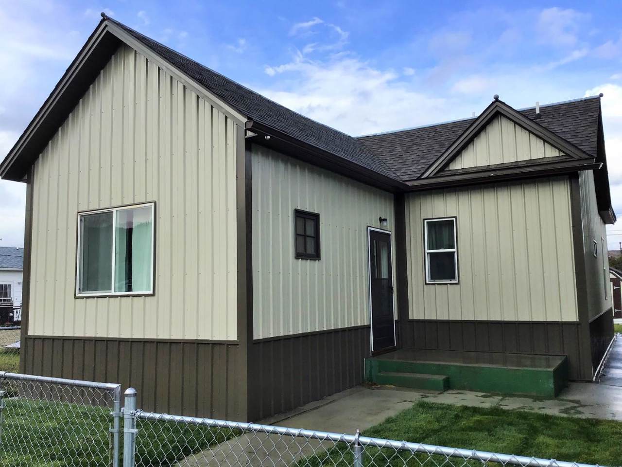 1214 5th Street - Photo 1