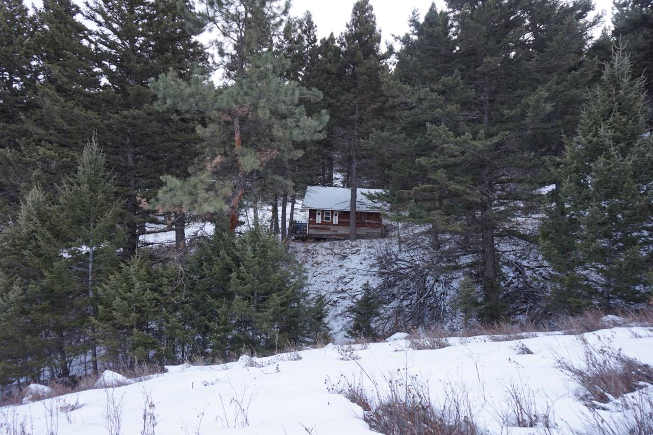 76 Outer Loop Road - Photo 1