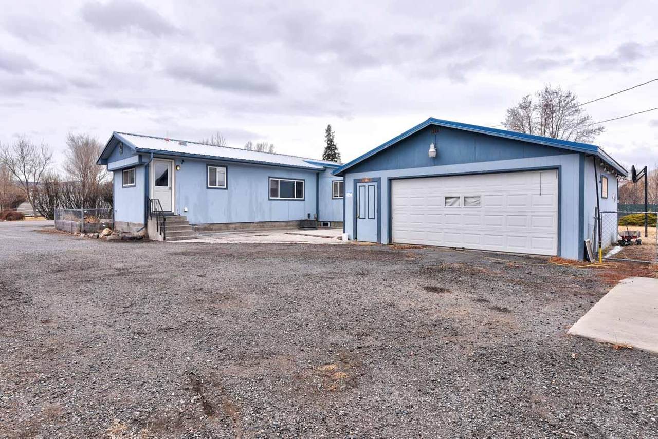 1040 Sun Valley Road - Photo 1