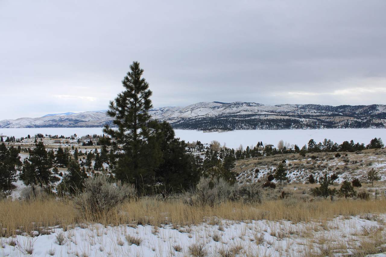 4030 Lake Point Drive - Photo 1