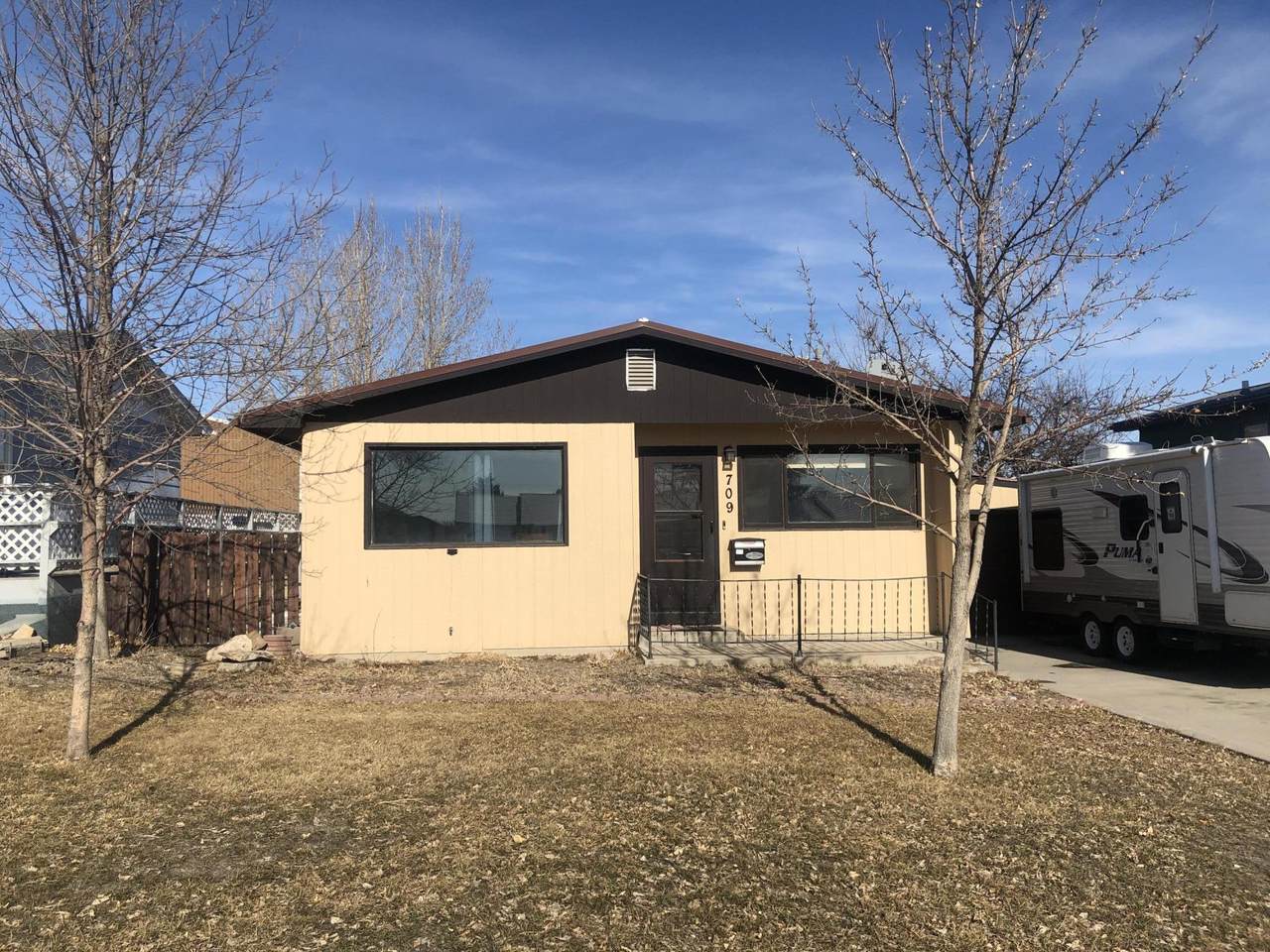 709 6th Avenue - Photo 1