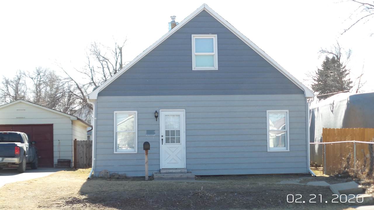 1914 8th Avenue - Photo 1