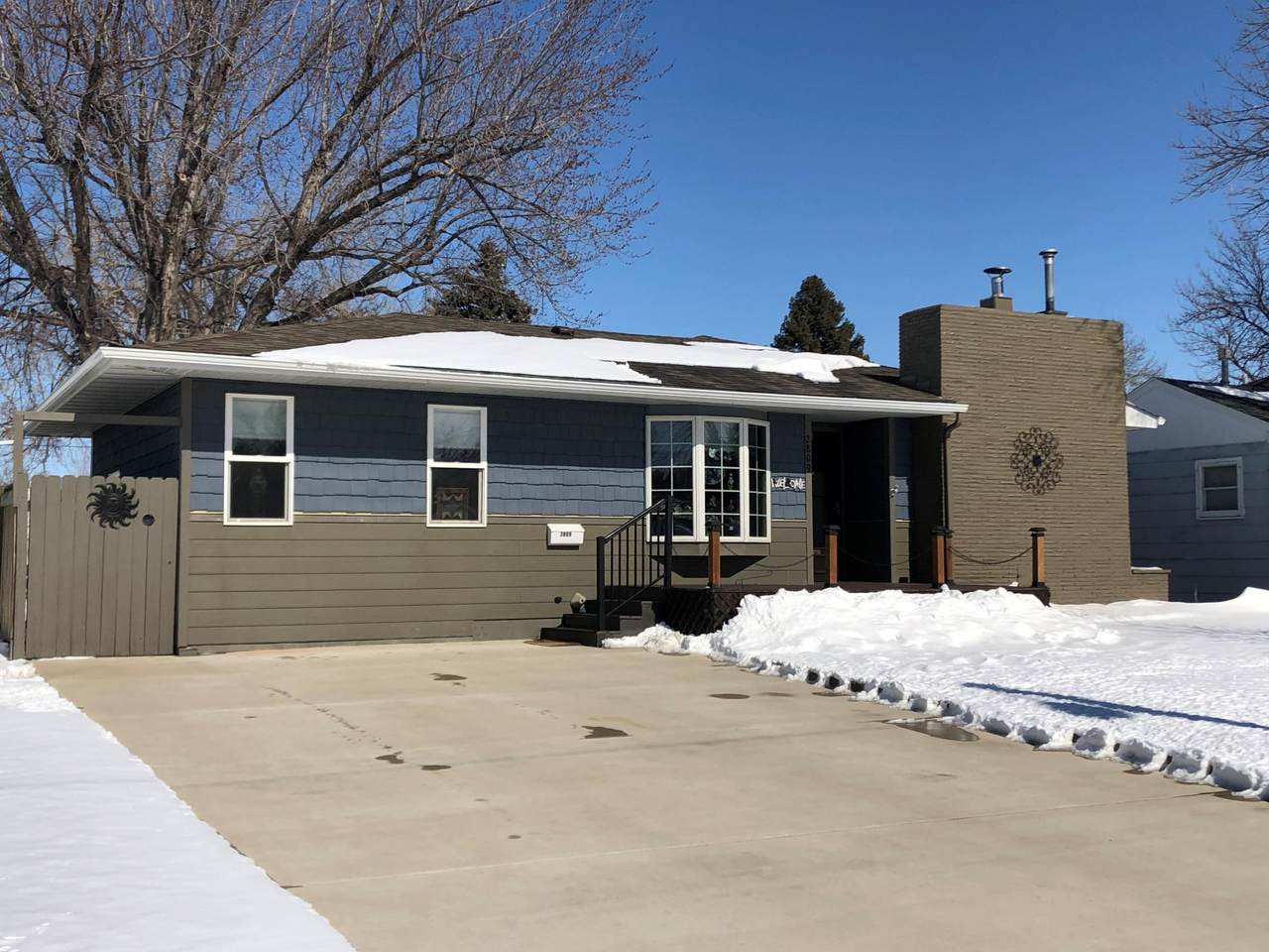 2809 7th Avenue - Photo 1