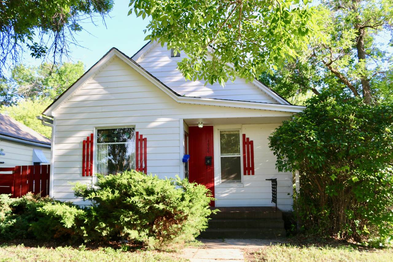 1000 7th Avenue - Photo 1