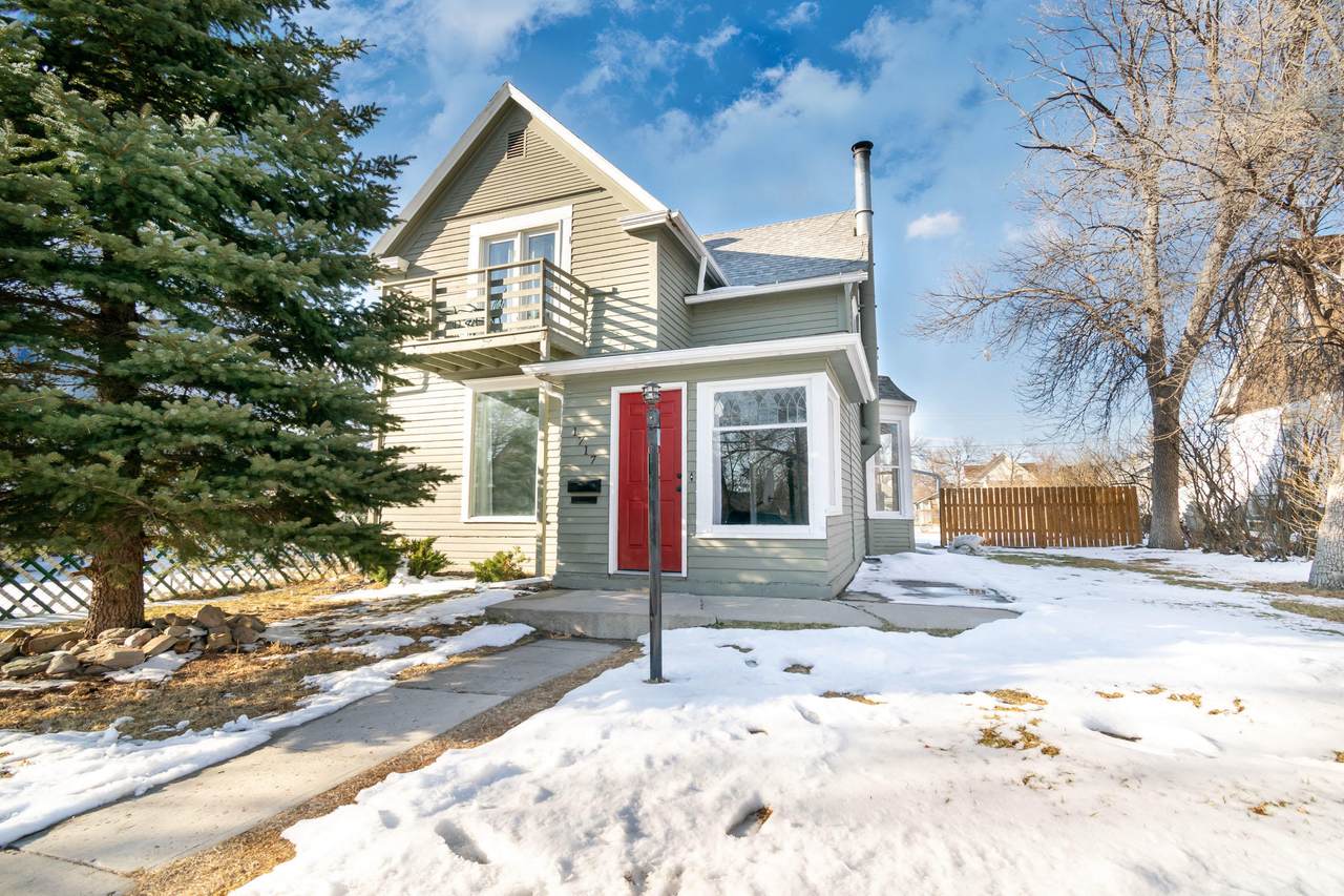 1717 6th Avenue - Photo 1