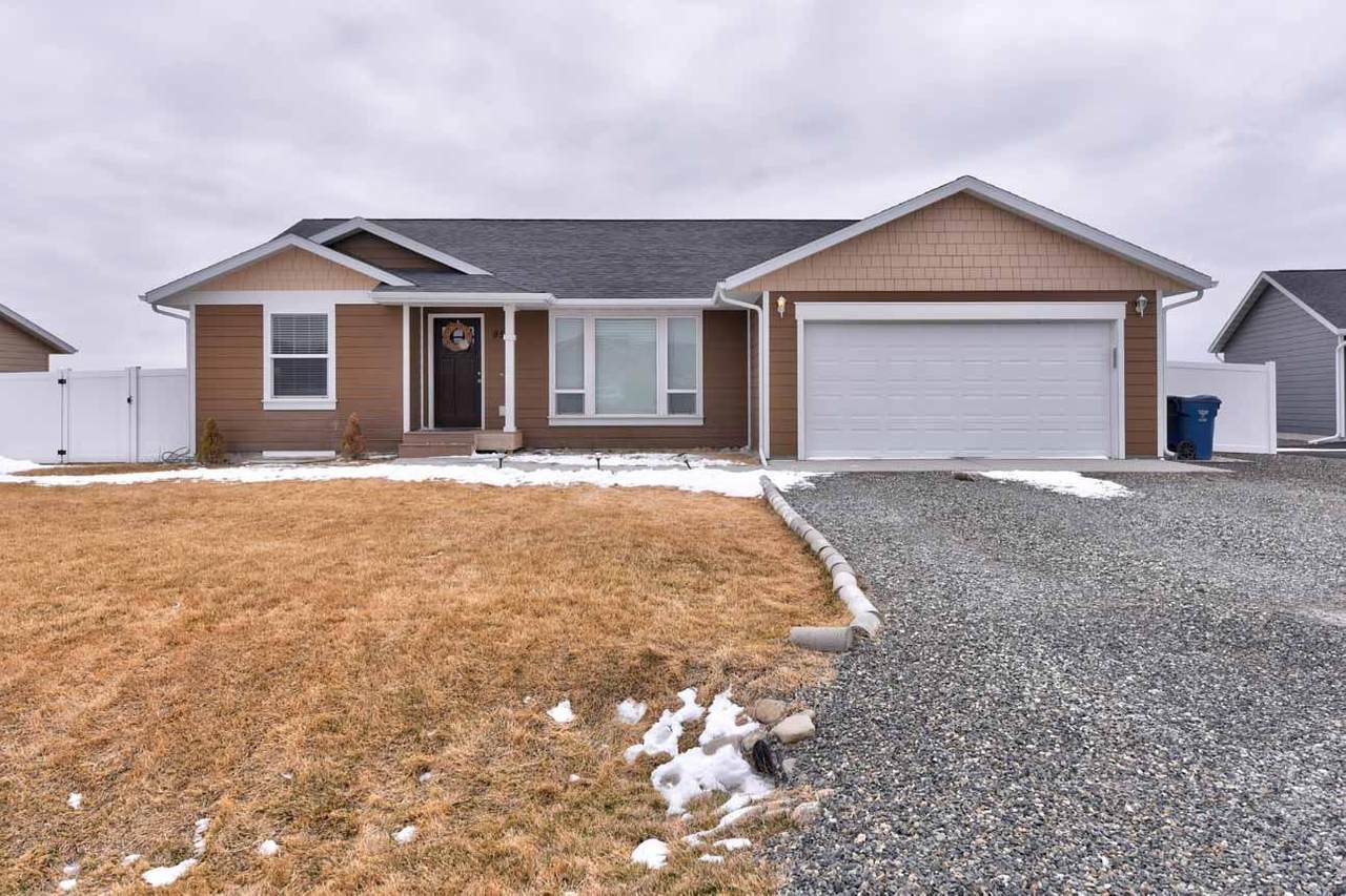 951 Star Road - Photo 1