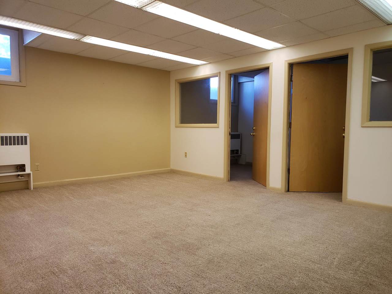 Fuller Avenue - Photo 1
