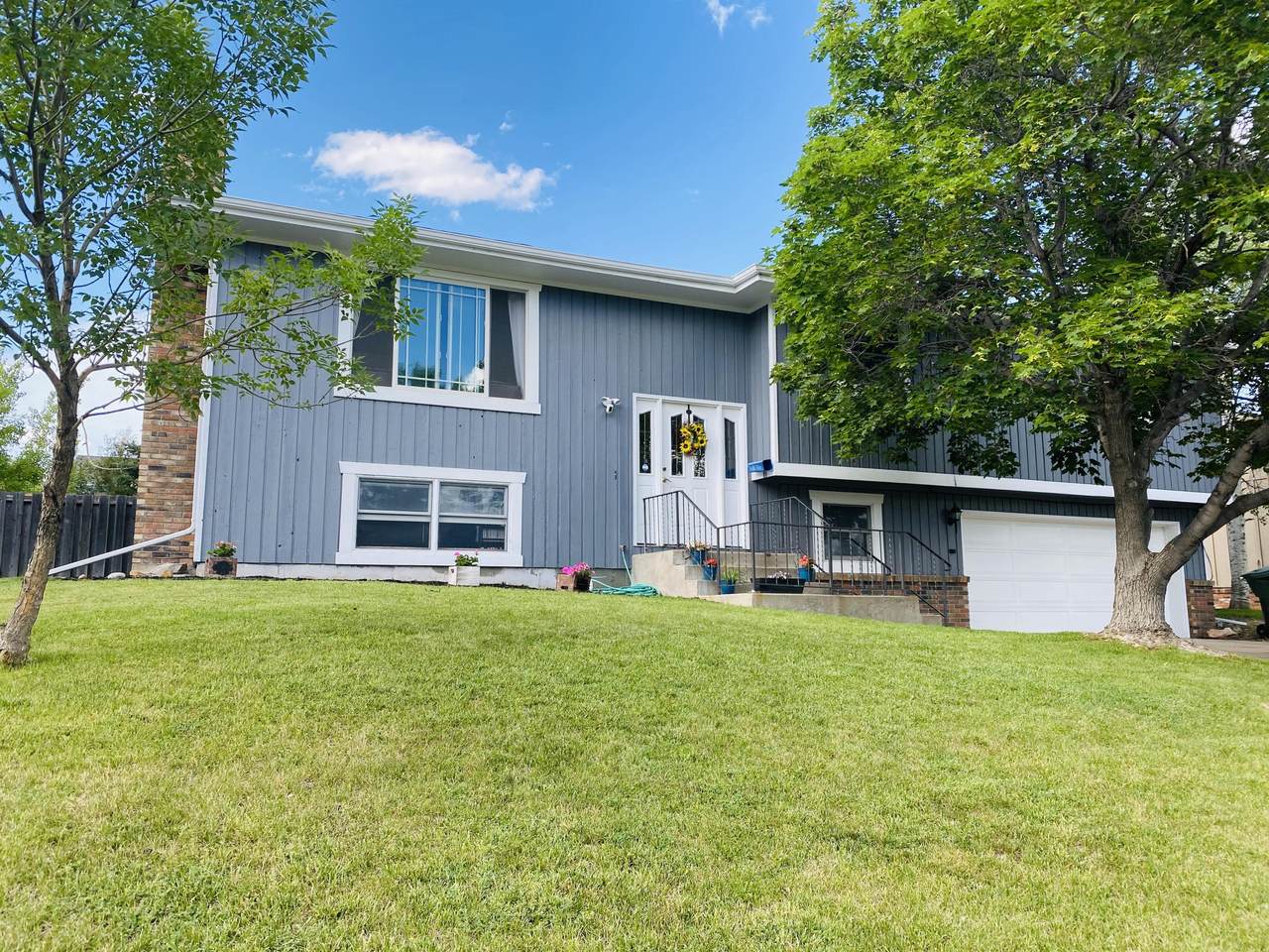 1021 25th Avenue - Photo 1