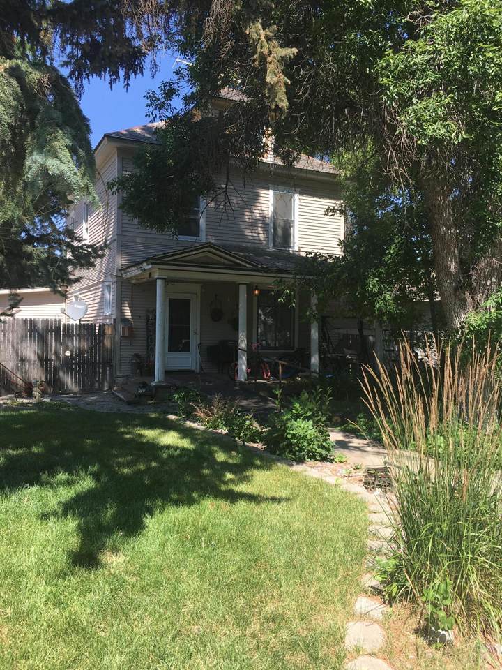 214 Delaware Street - Photo 1