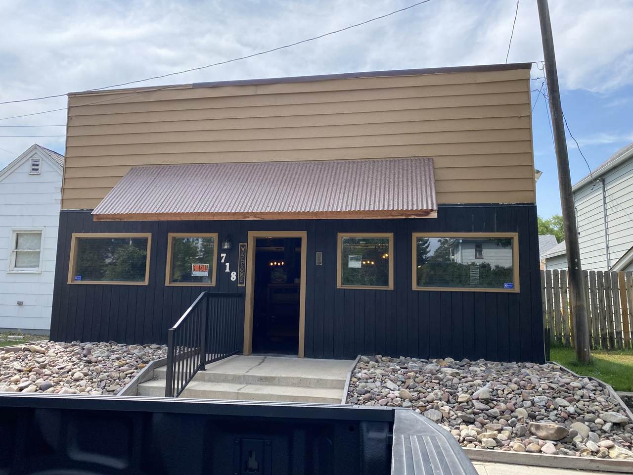 718 13th Street - Photo 1