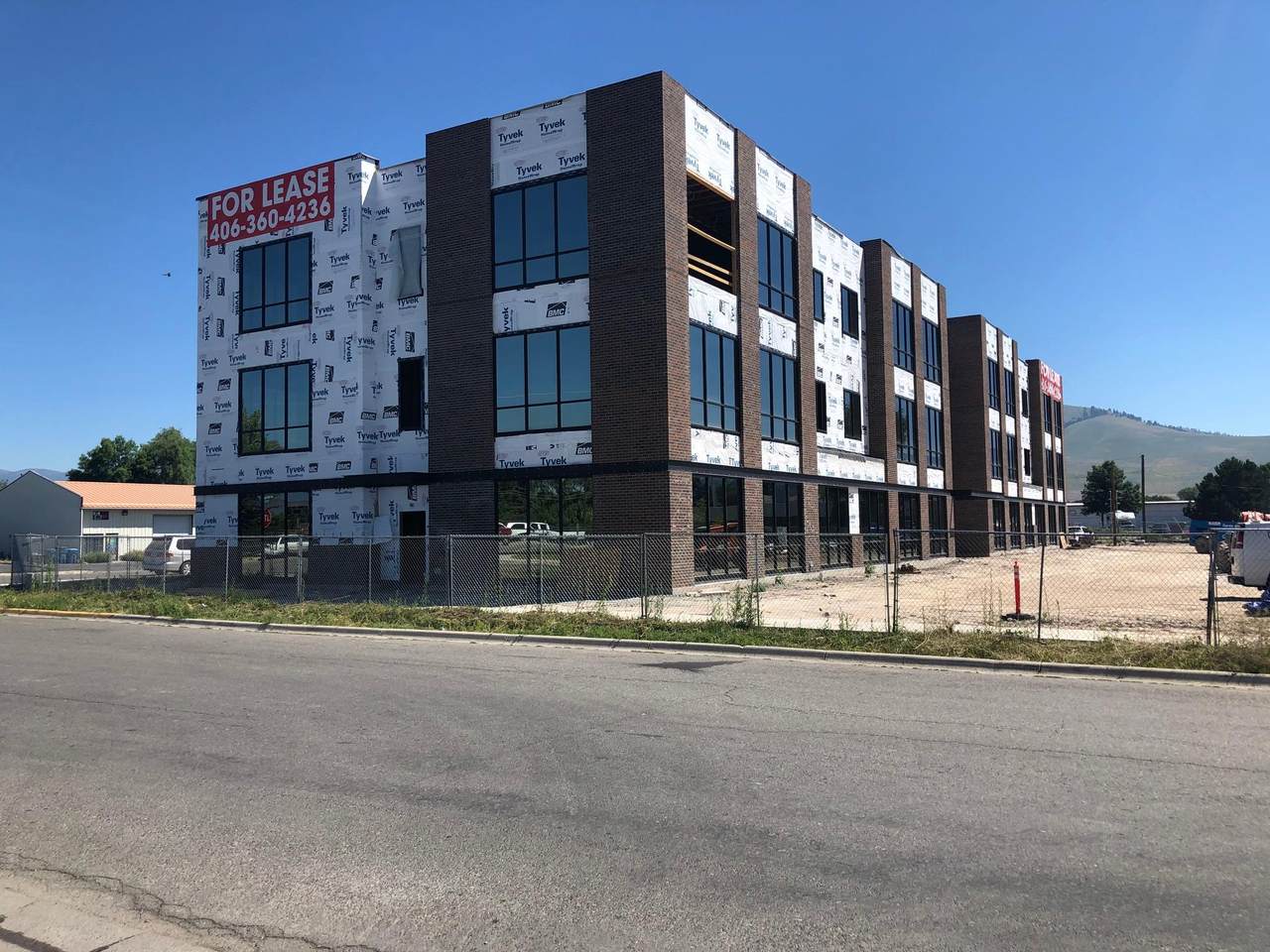 Mcdonald Avenue - Photo 1
