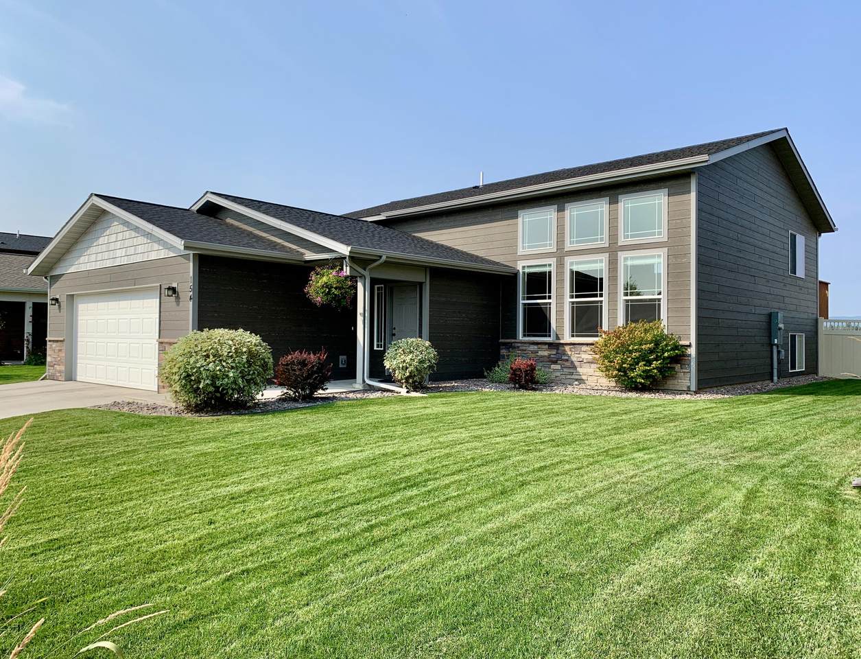 154 Weimar Way - Photo 1