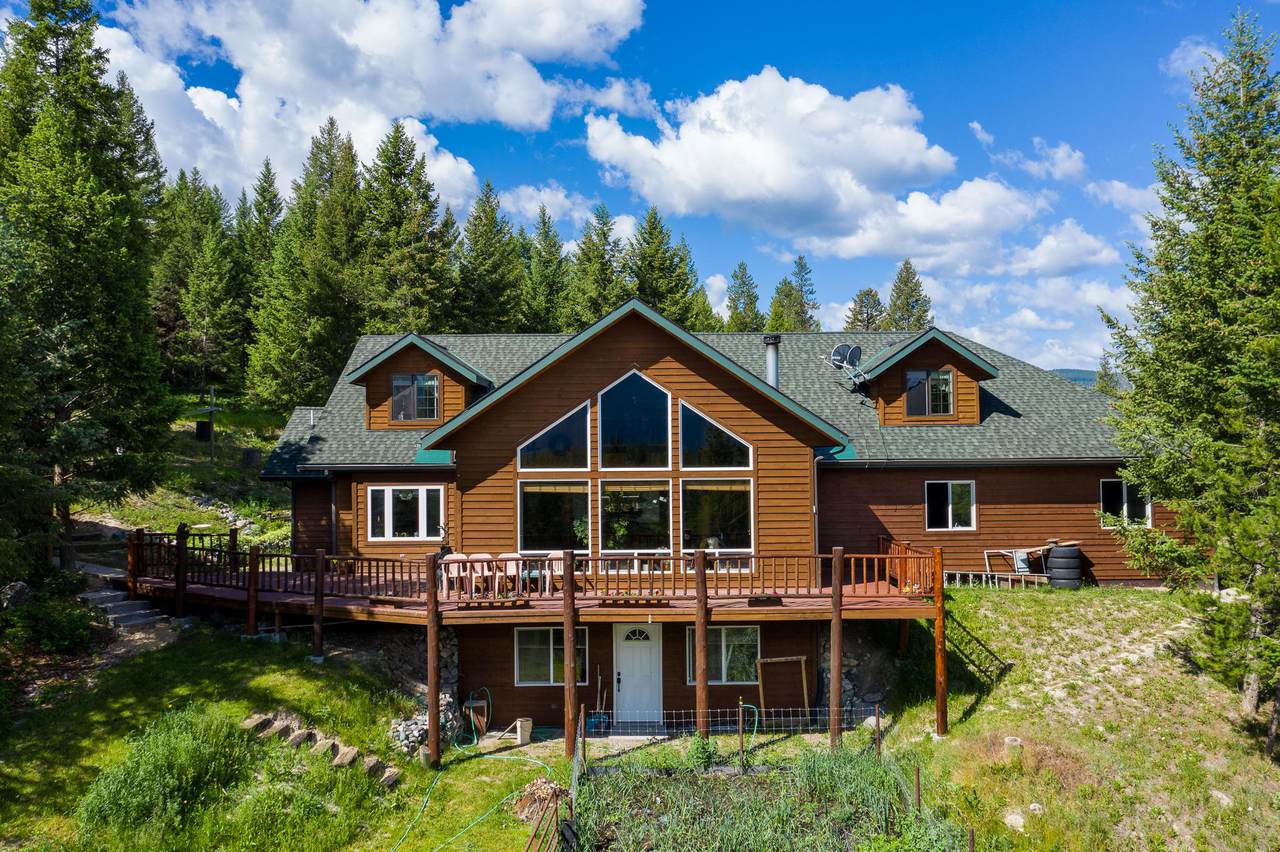 3279 Meadow Creek Road - Photo 1