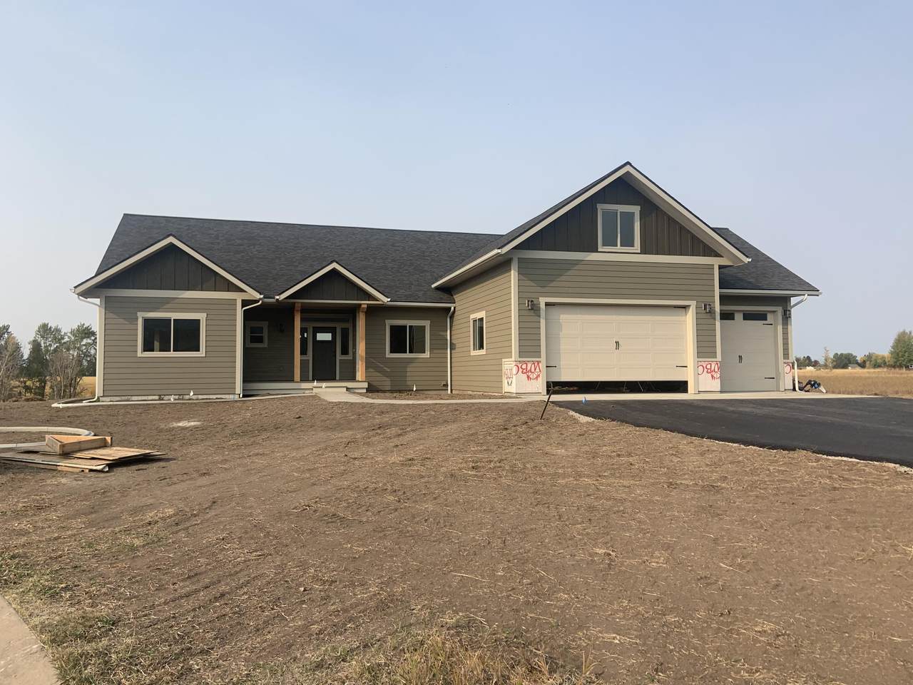 68 White Swan Court - Photo 1