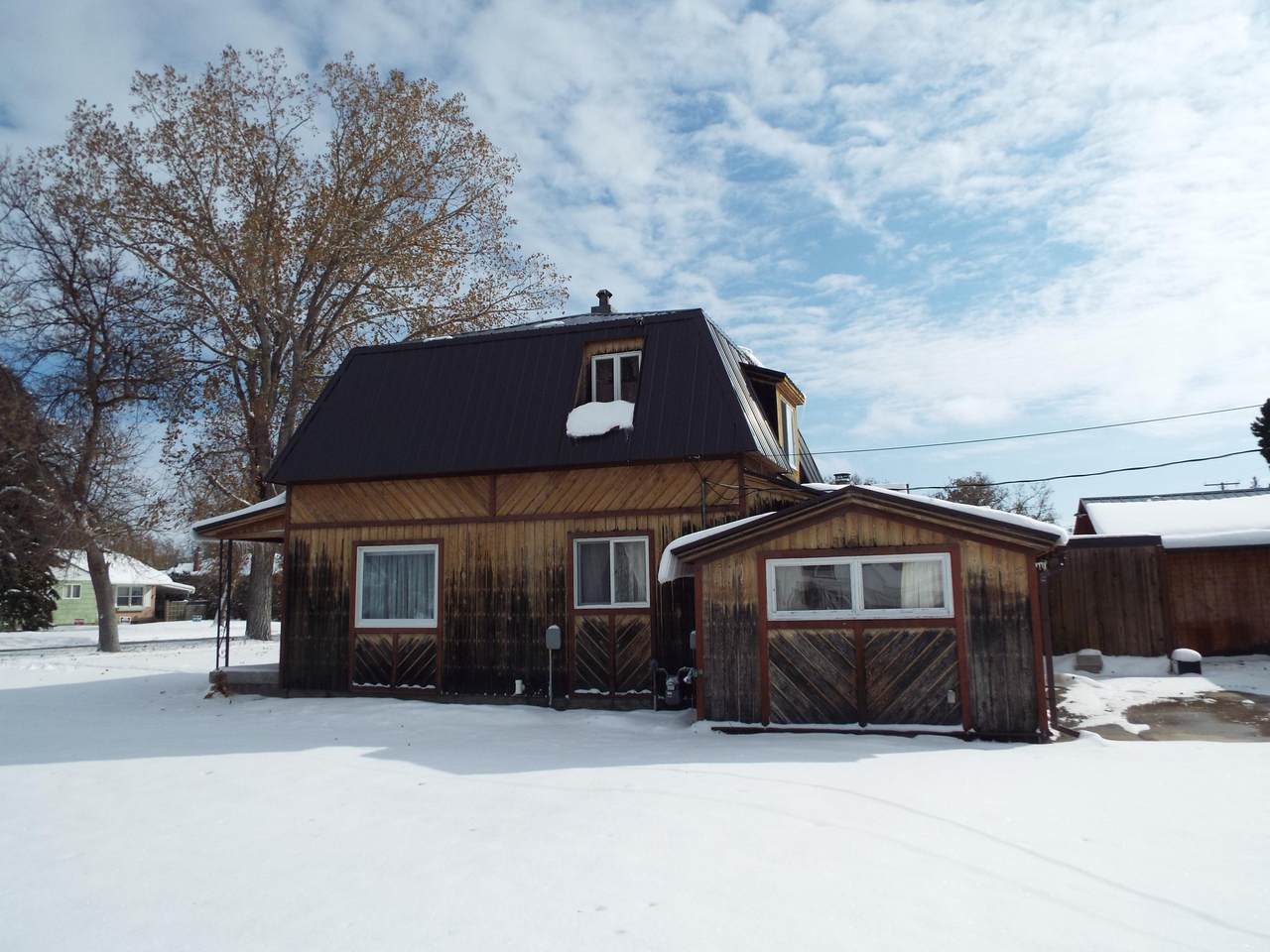 12 3rd Avenue - Photo 1