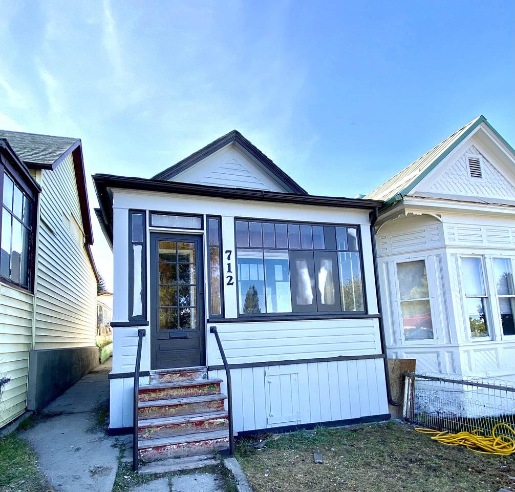 712 Alder Street - Photo 1