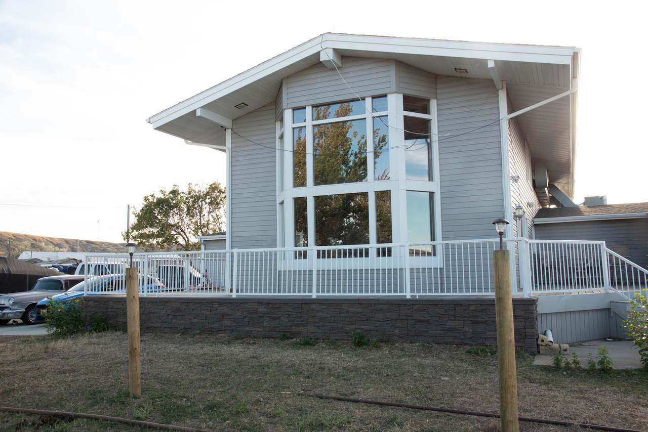 348 Bootlegger Trail - Photo 1