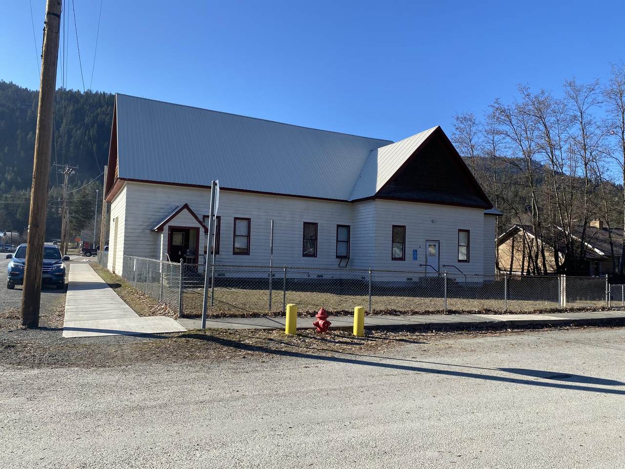218 Spokane Avenue - Photo 1