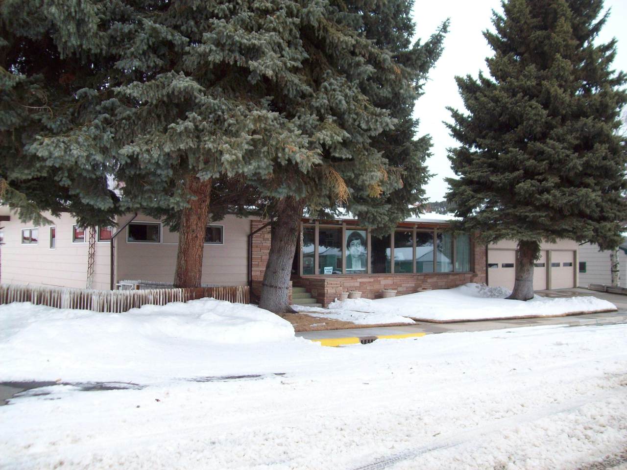 502 Evergreen Street - Photo 1