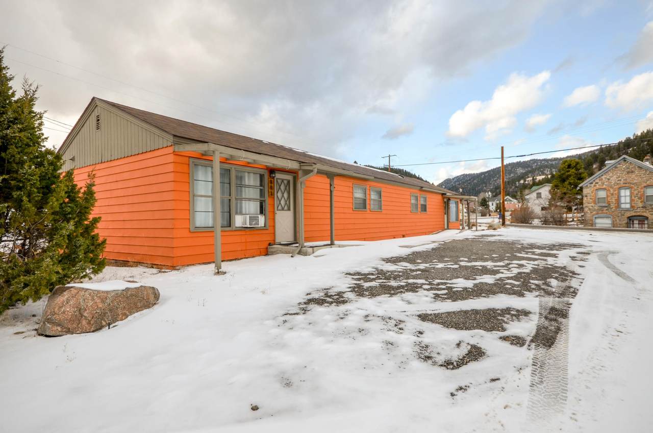 114 & 116 Quartz Avenue - Photo 1