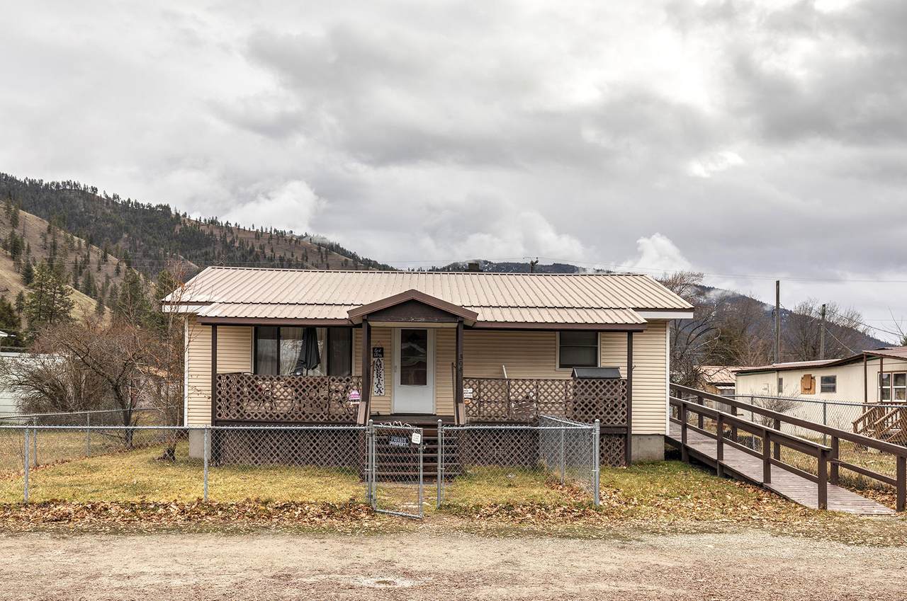 304 Spruce Street - Photo 1