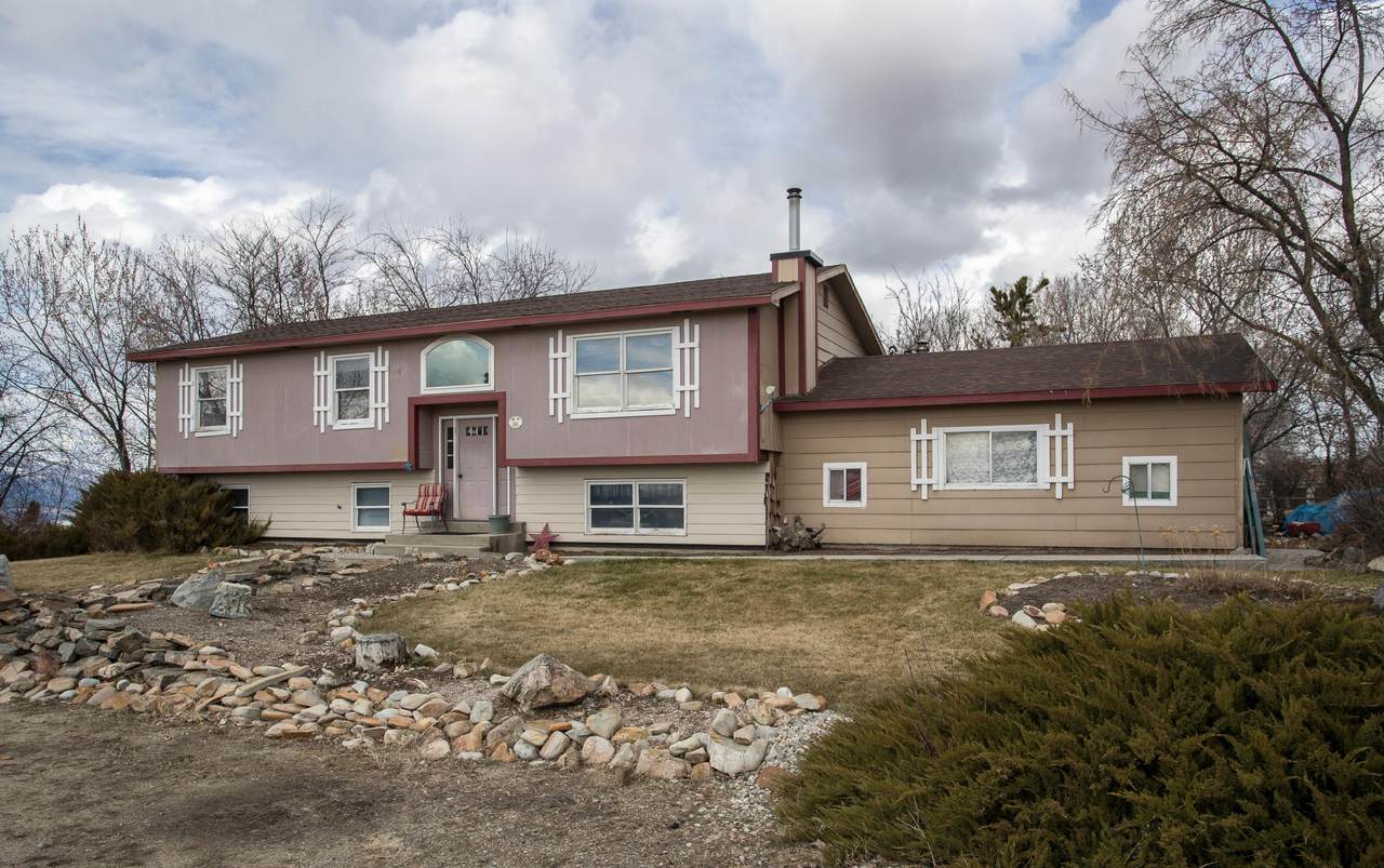624 Hilltop Drive - Photo 1