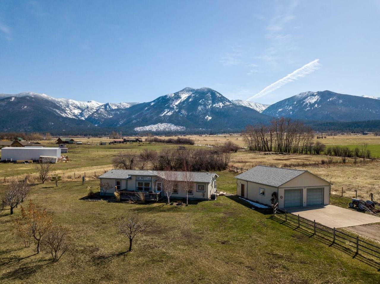 26560 Highway 93 - Photo 1