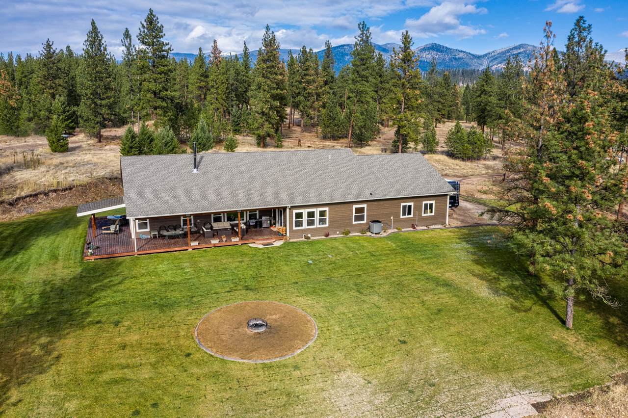 17605 Calamity Lane - Photo 1