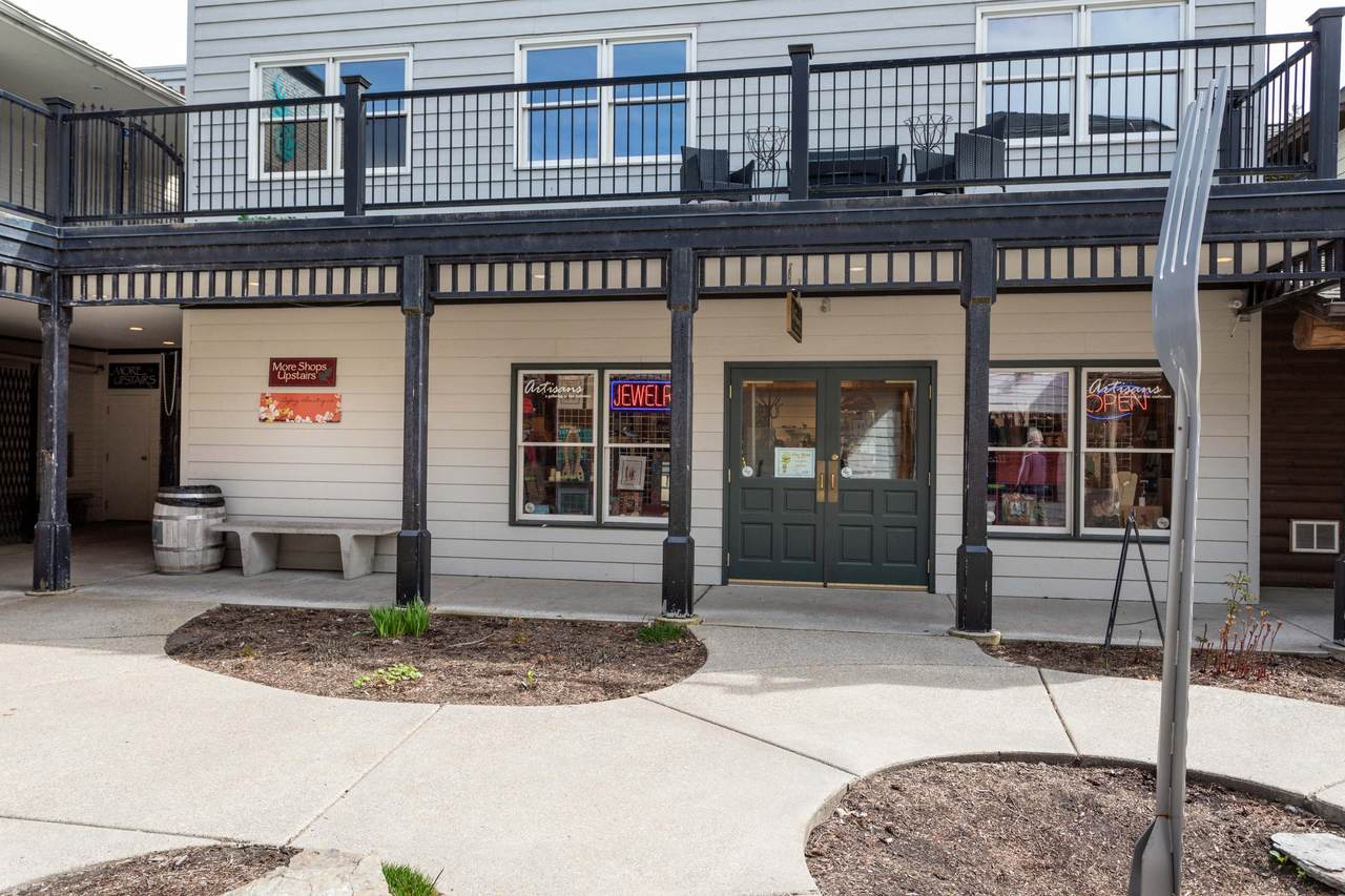 459 Electric Avenue - Photo 1