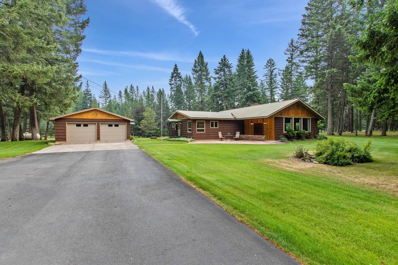 30400 Ferndale Drive - Photo 1
