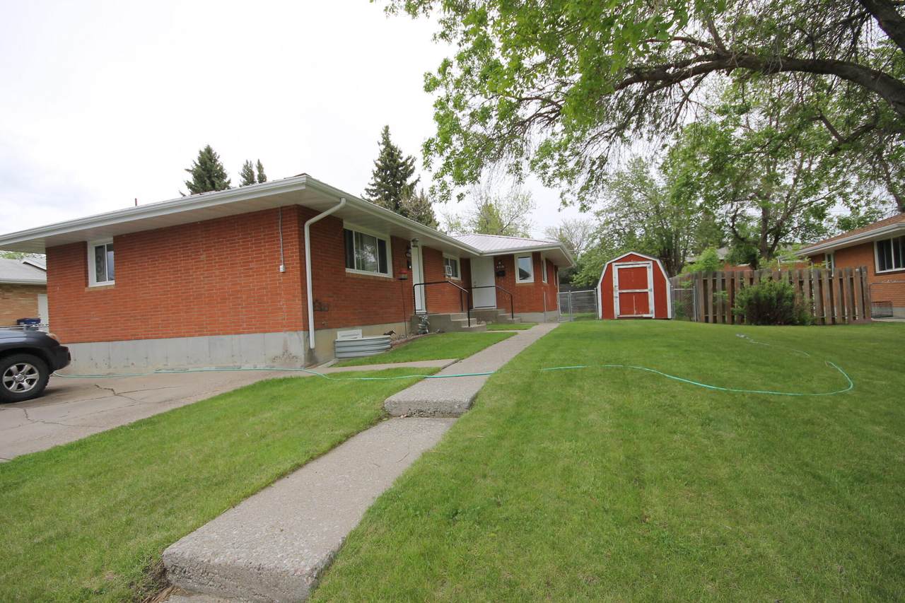 4708 Diana Drive - Photo 1