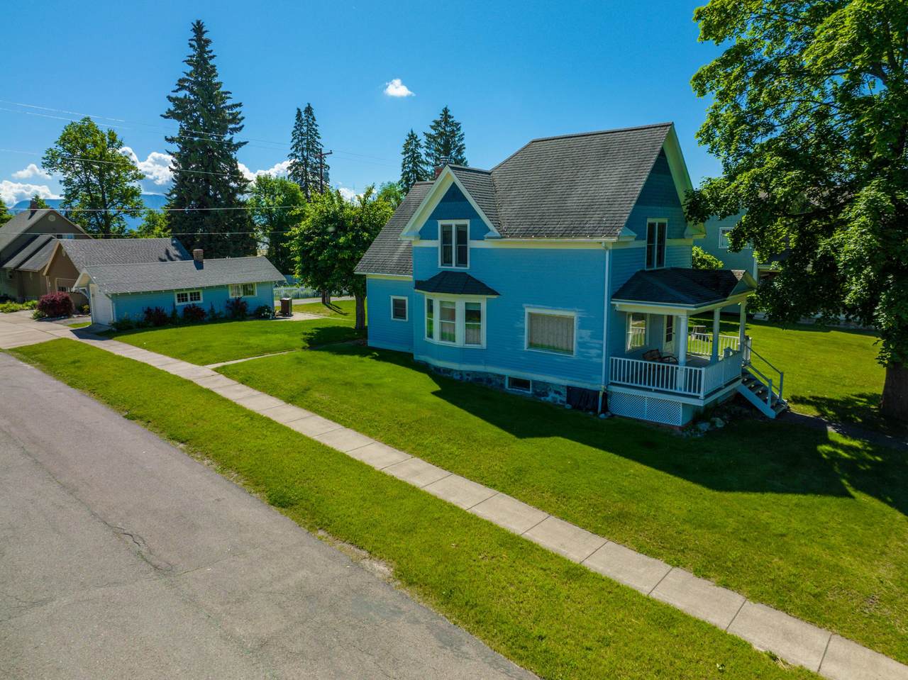 143 Idaho Avenue - Photo 1