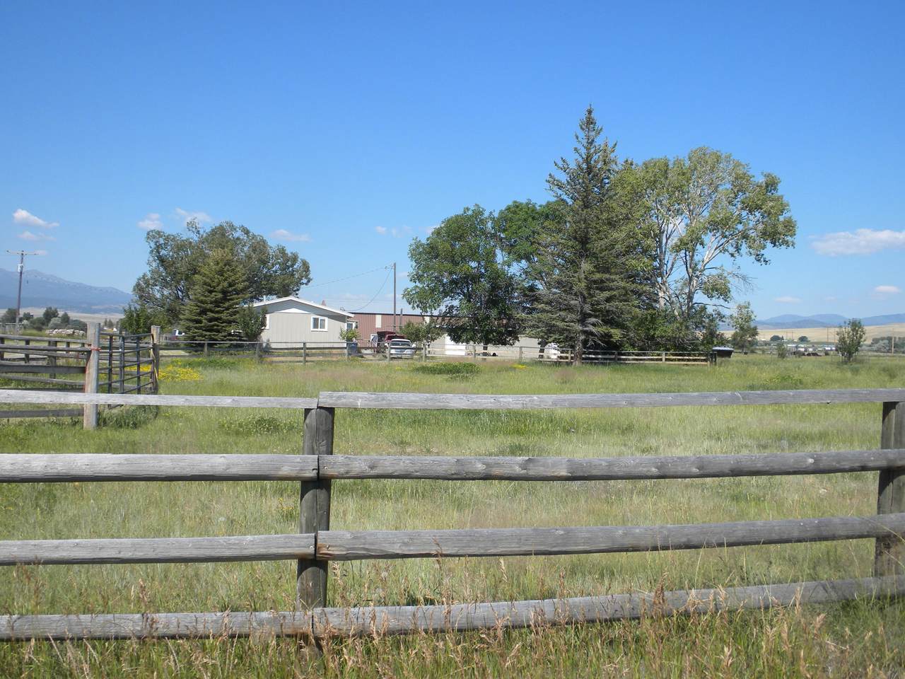 114 Daly Road - Photo 1