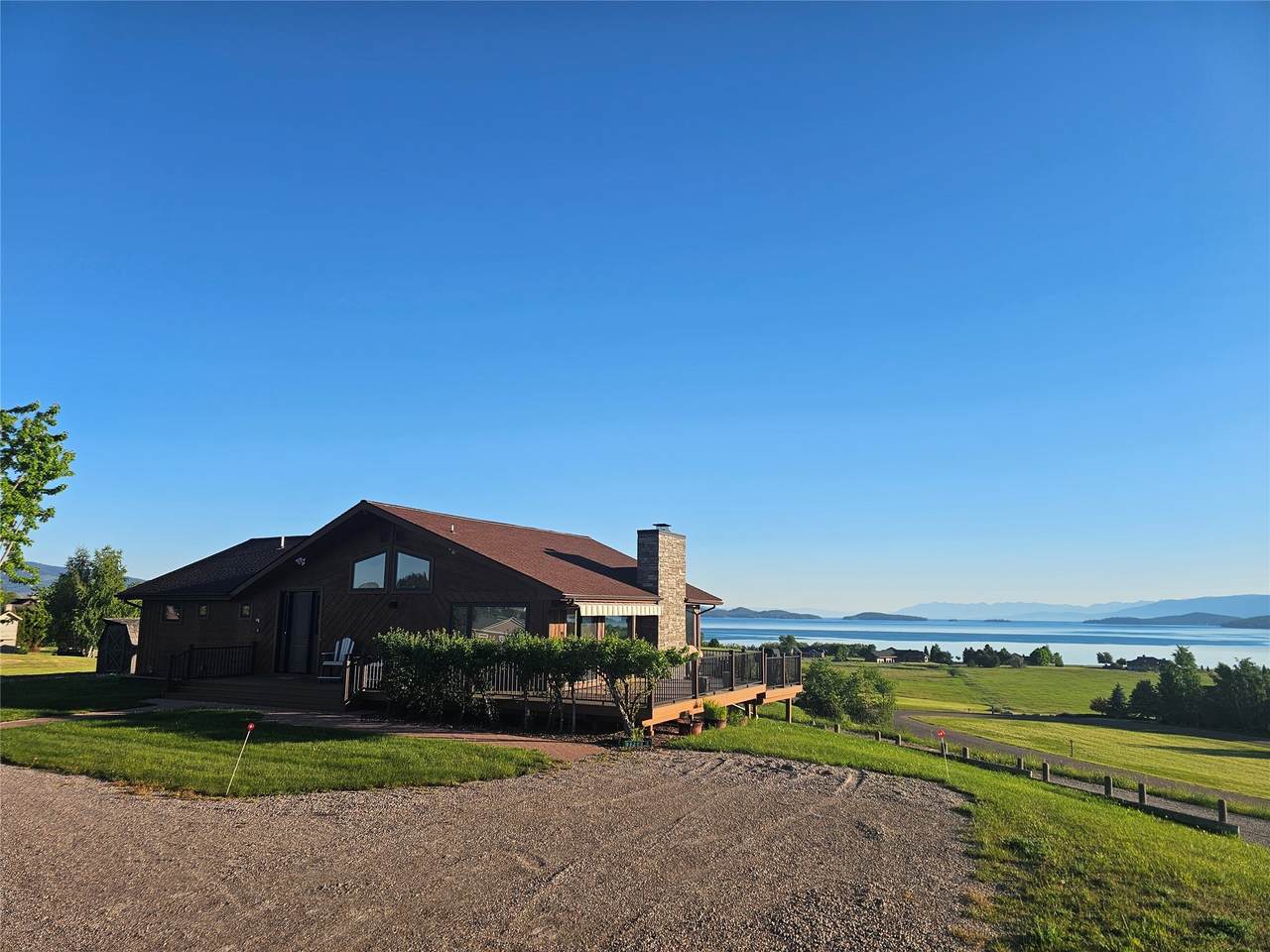 372 Hawk Drive - Photo 1