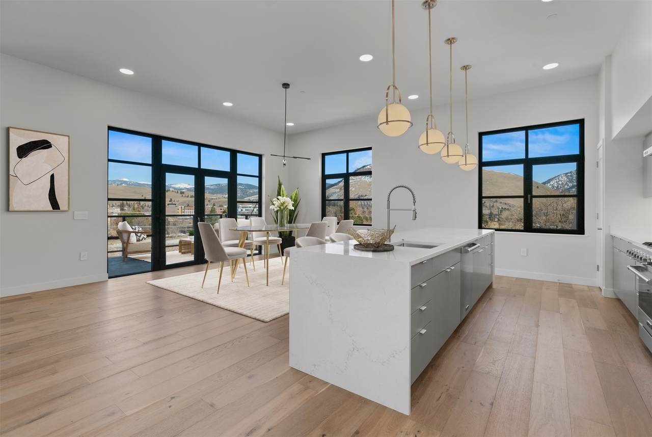 265 4th Street - Photo 1