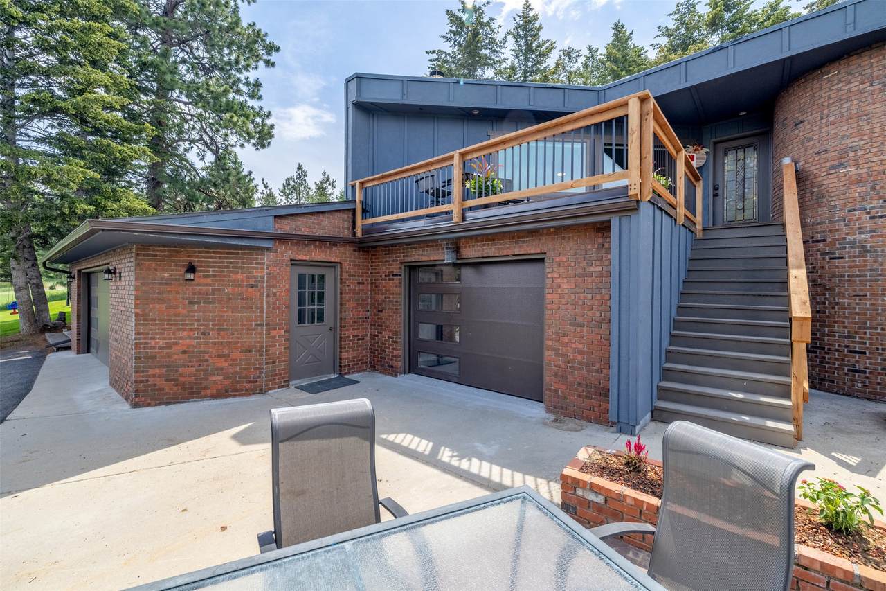 10 Evening Star Drive - Photo 1