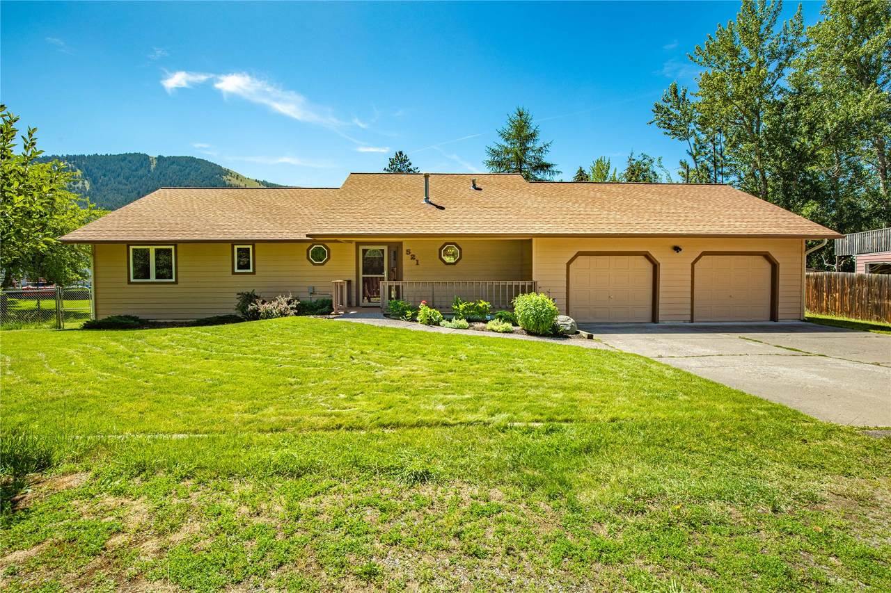 521 Arbor Drive - Photo 1