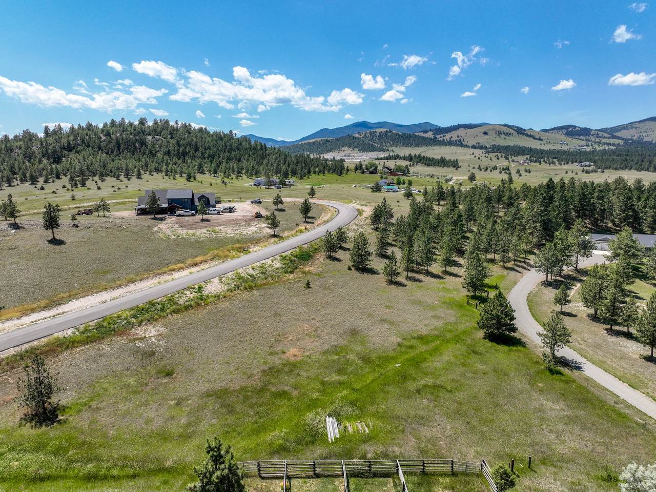 14 Mansfield Loop - Photo 1