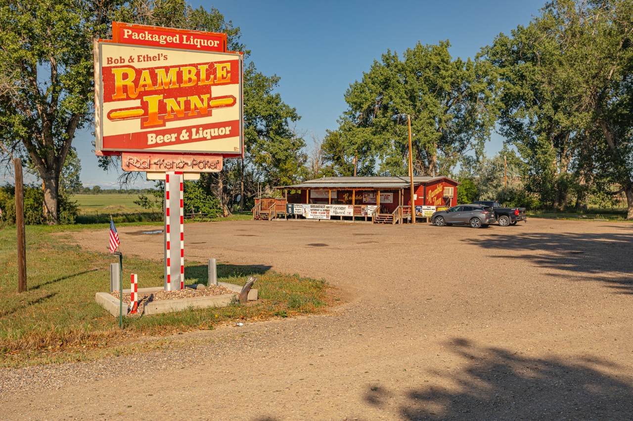 13899 Mt Hwy 200 - Photo 1