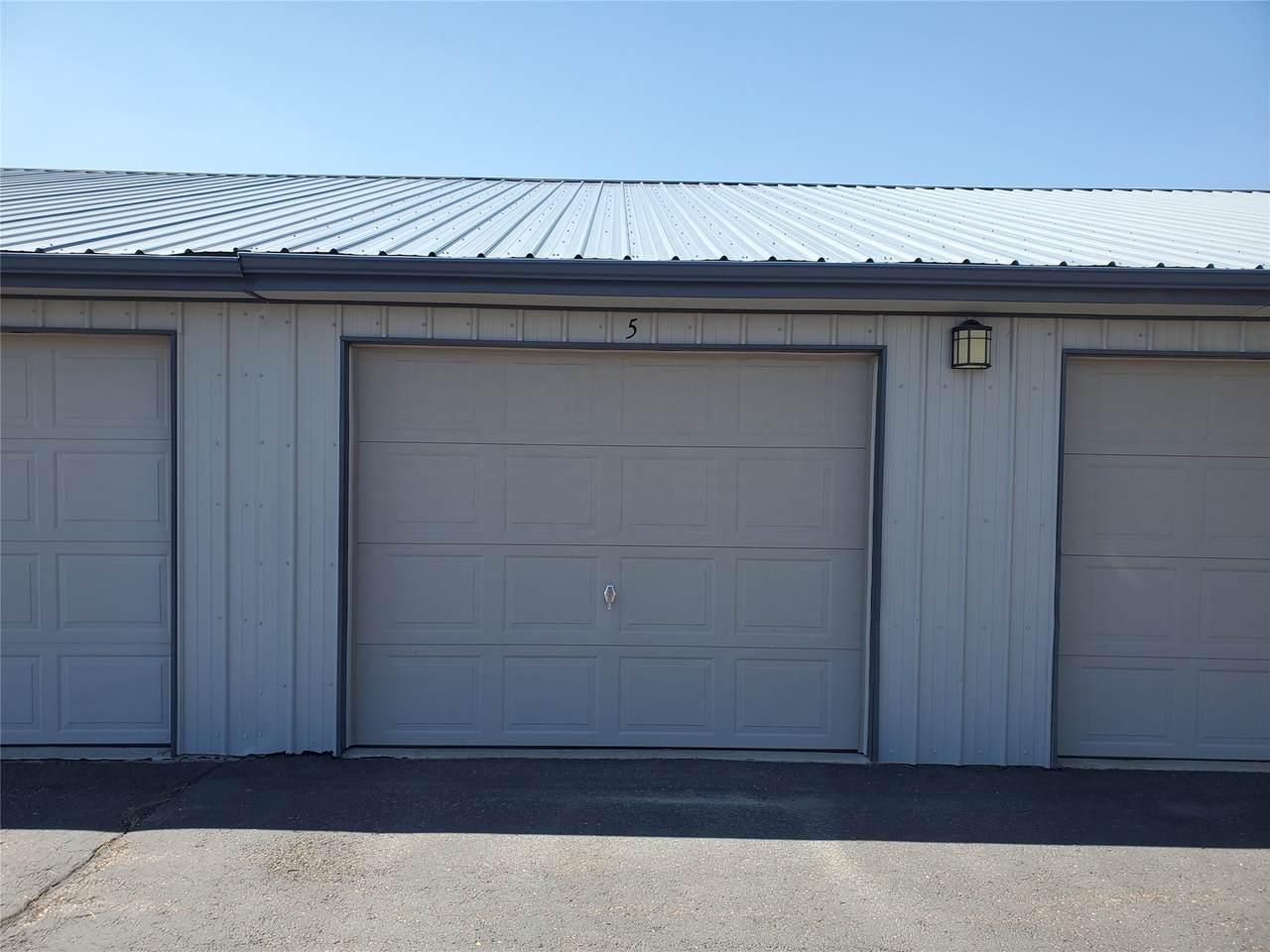 2701 Airport Drive - Photo 1